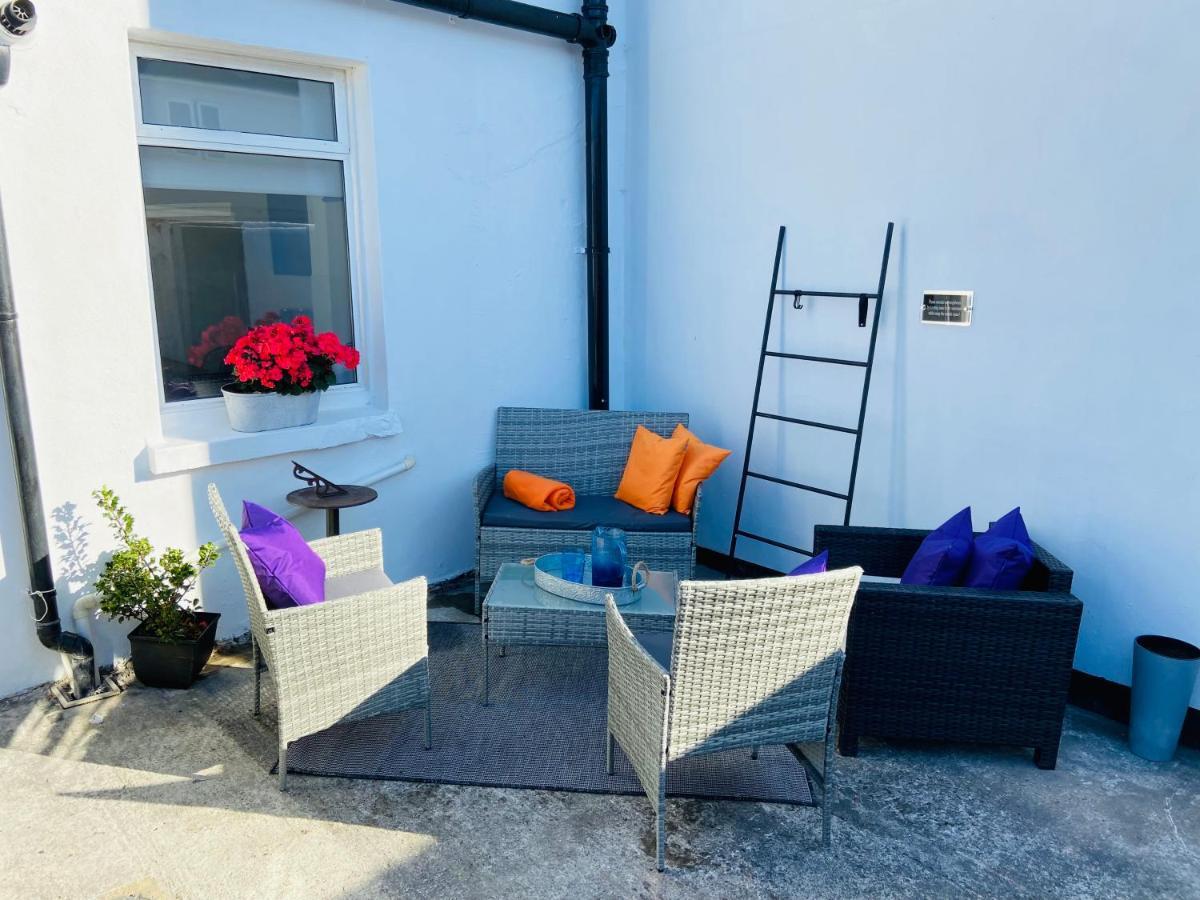 Funky Cozy Cottage With Outside Space Eastbourne Exteriör bild